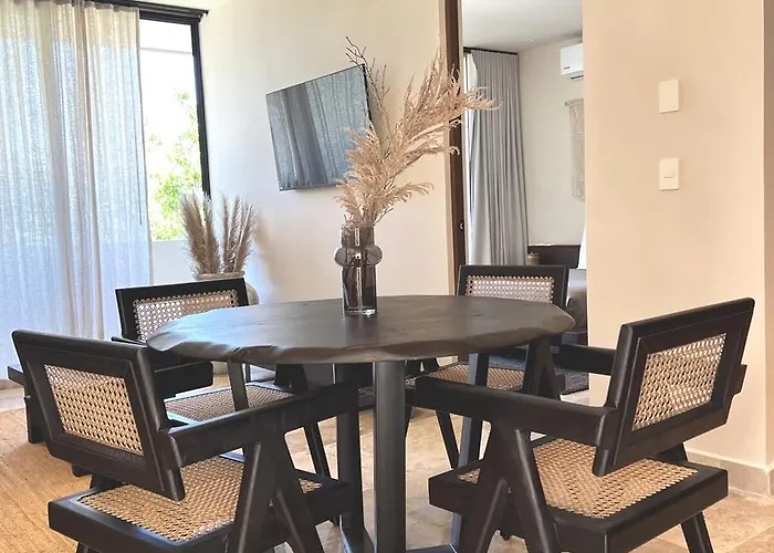 Peregrina 301a 2br Luxury Apartment *